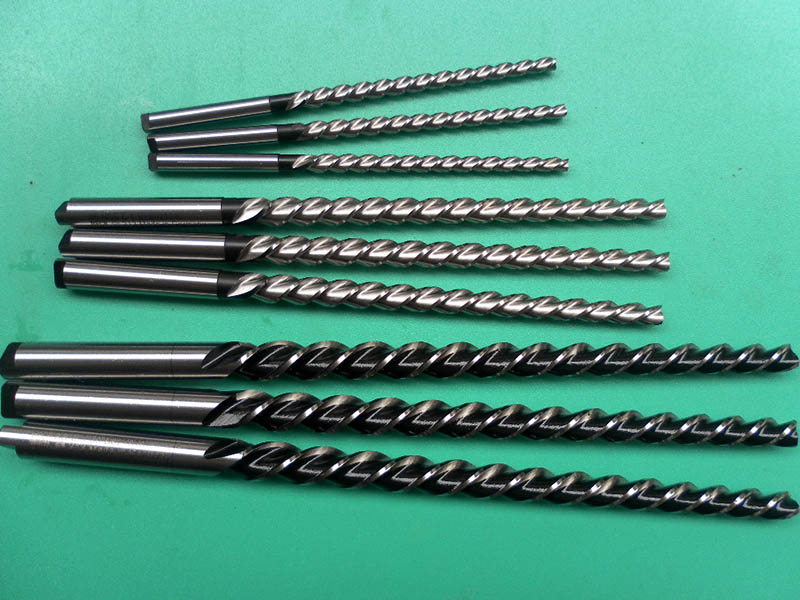 加工中心鉸刀一般能用多長時間？