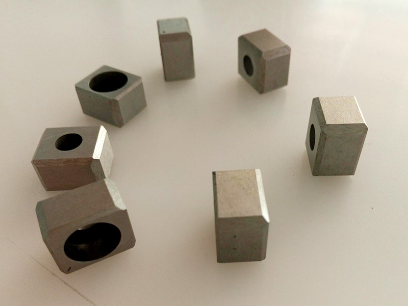 加工中心材料越硬轉(zhuǎn)速是不是轉(zhuǎn)速越低？