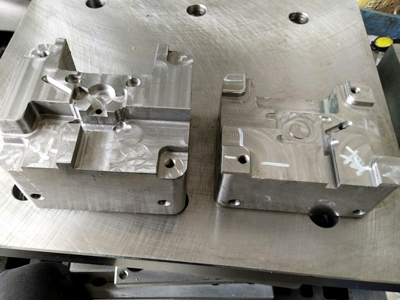 深孔鉆師傅多少錢一個(gè)月？