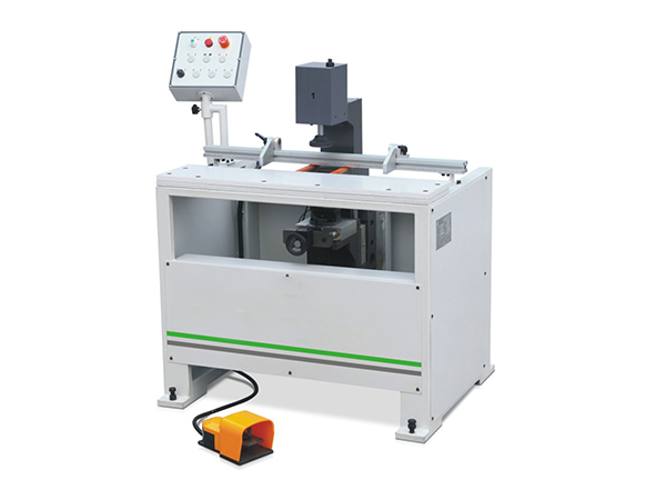 鉆孔機(jī)如何對(duì)圓柱工件使用？鉸鏈鉆孔機(jī)有哪些注意事項(xiàng)？